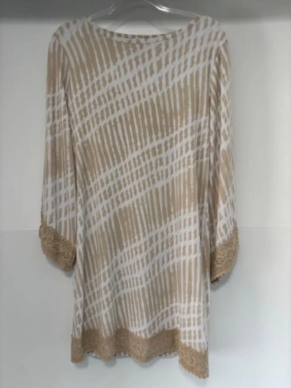 Michael Kors Women's Tunic Top Size Large Beige White Abstract Print Lace Trim